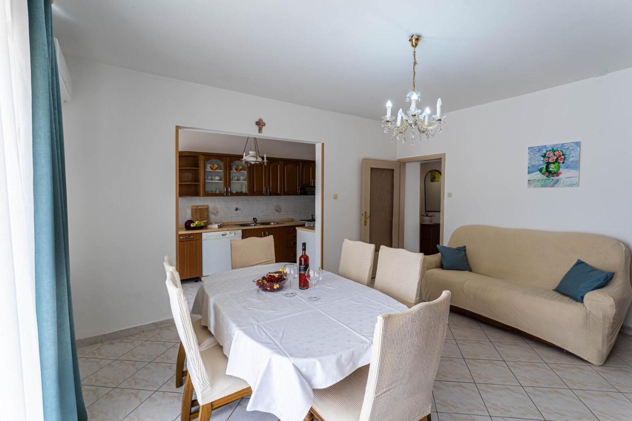 Apartman Ana Appartement Pula Buitenkant foto