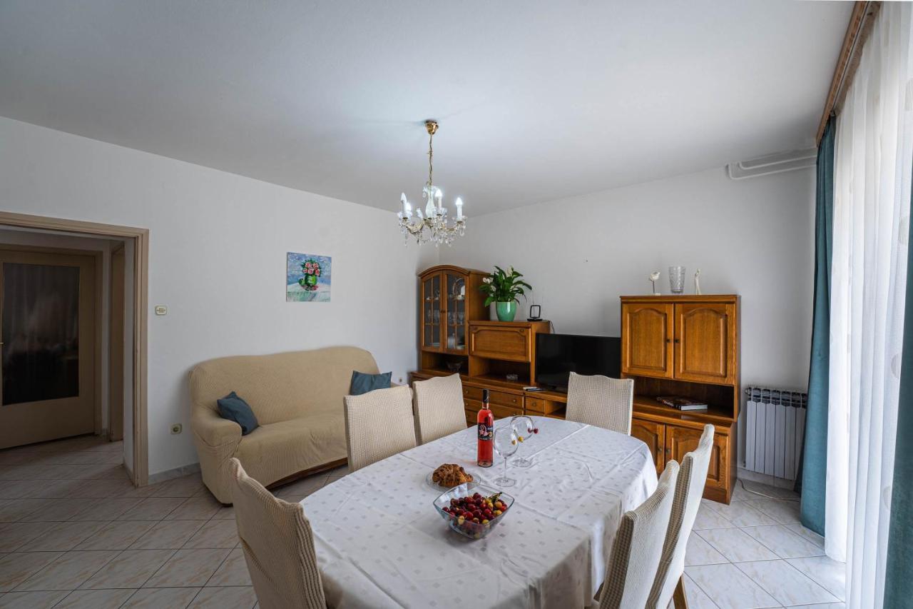 Apartman Ana Appartement Pula Buitenkant foto