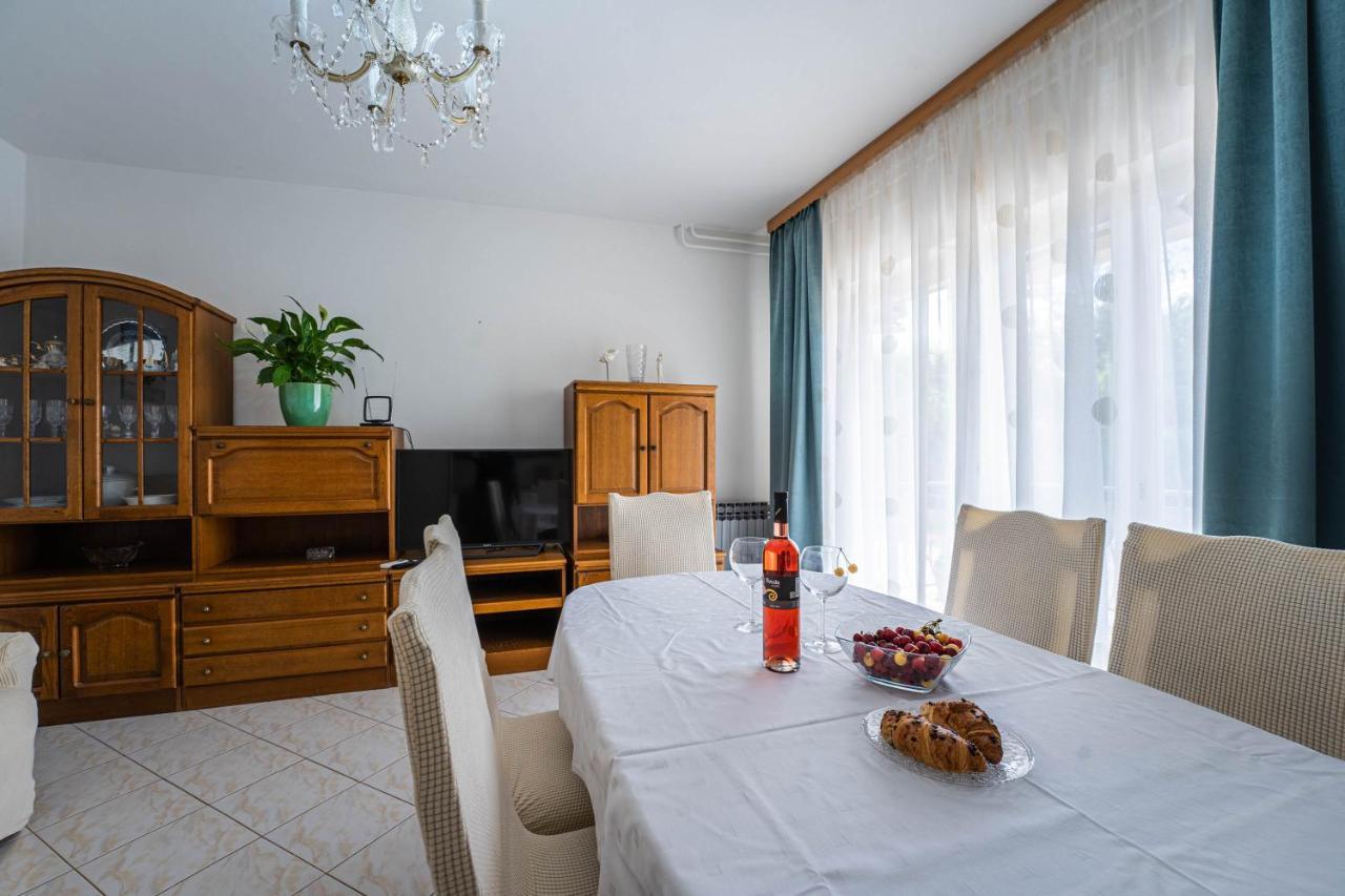 Apartman Ana Appartement Pula Buitenkant foto
